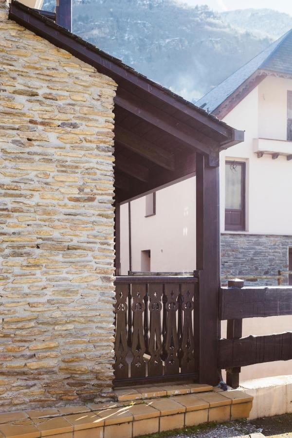 Apartamento Toran Les Buitenkant foto