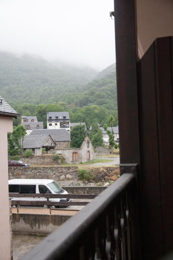 Apartamento Toran Les Buitenkant foto
